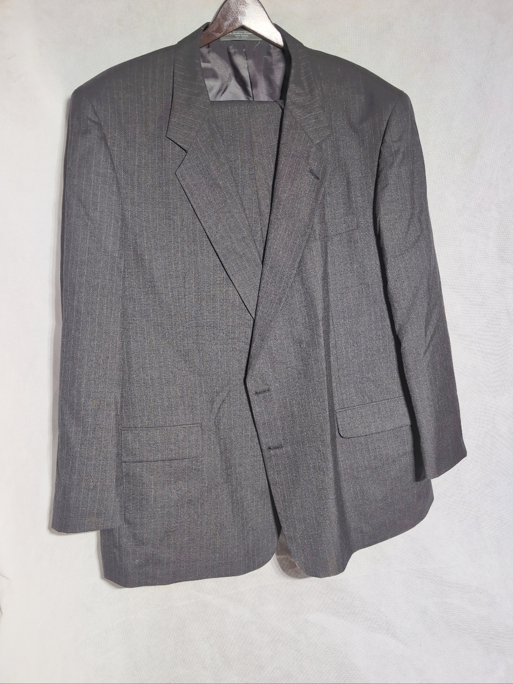 Andre Vachon Vintage Classic Men's Gray Pinstripe Suit